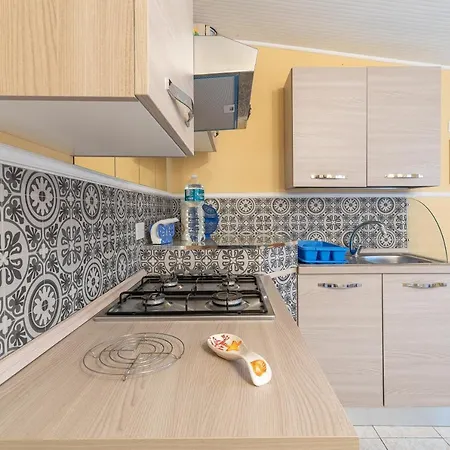 Pomona Dynamic Apartment Noto