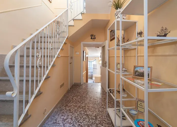 Pomona Dynamic 公寓 *